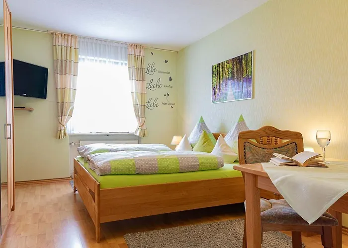 Heimisch 招待所 Geisfeld (Rhineland-Palatinate)